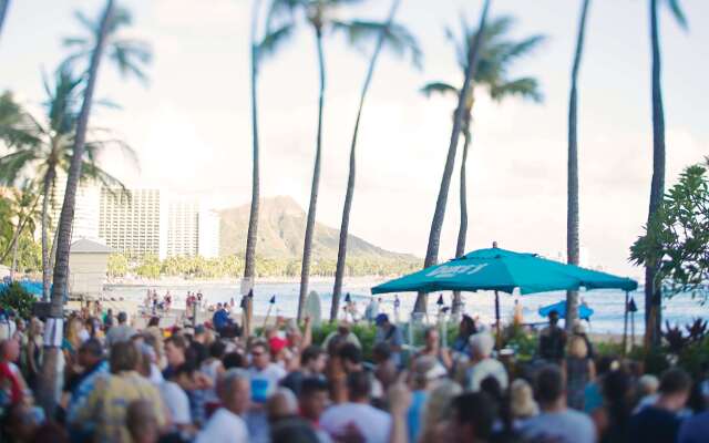 OUTRIGGER Waikiki Beach Resort