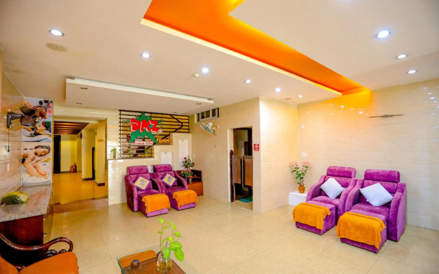 DMZ Hotel