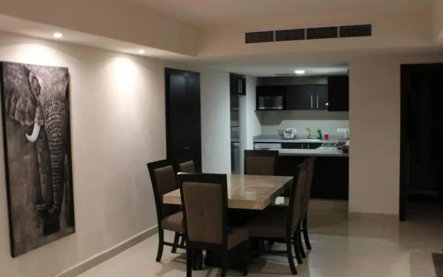 Grand Venetian Condominium