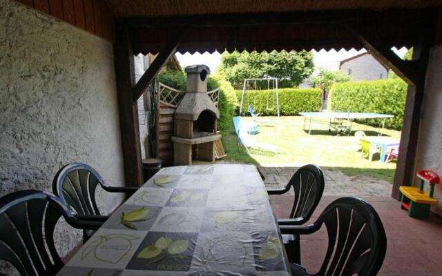 Gîte Granges-Aumontzey-Aumontzey, 4 pièces, 6 personnes - FR-1-589-23