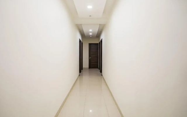 Hotel Jmk by OYO Rooms