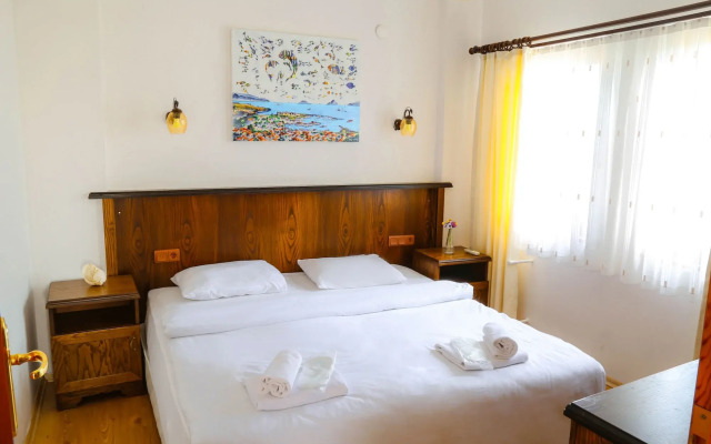 Destina Suit Hotel