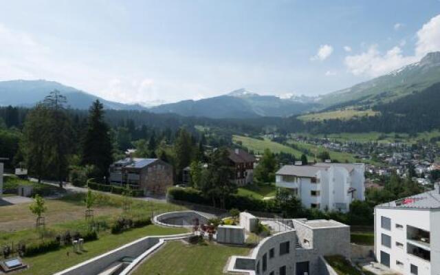 Edelweiss Mountain Suites 07-06