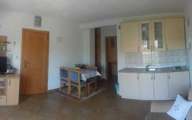 Maca - Seaview & Private Parking - A2