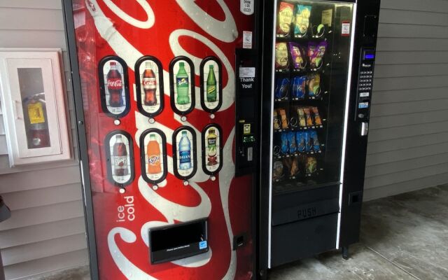 Motel 6 Savannah, GA