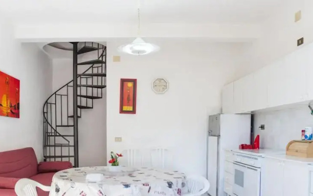 Cialoma Home Holiday