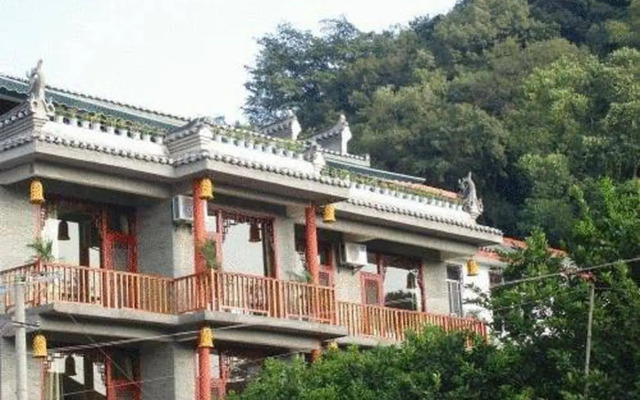 Yangshuo Village Inn