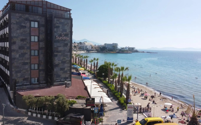 Sunday Beach Hotel