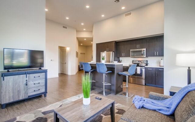 The Luxe Suites of San Marcos