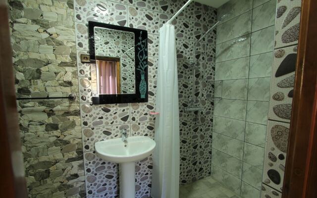 Hotel New Mars Dades