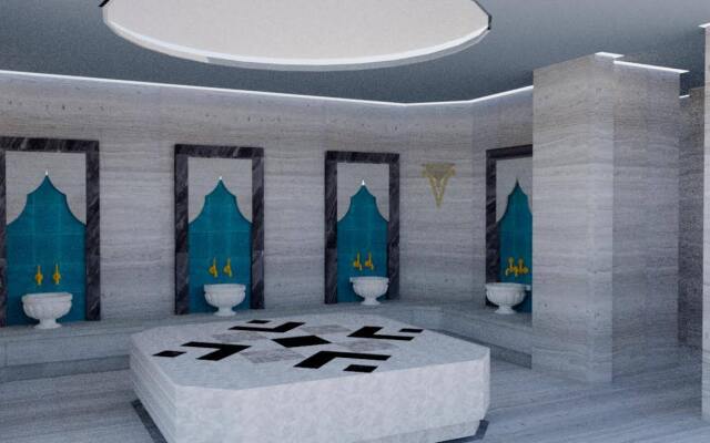 Maia Luxury Beach Hotel & Spa