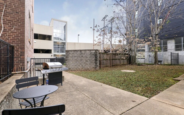 White House at Grand Central