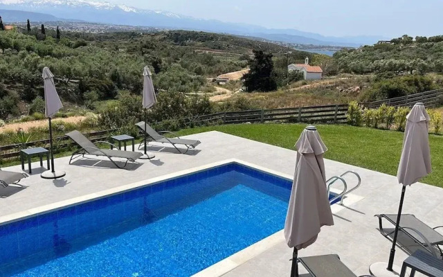 Rodou Suites and Villas