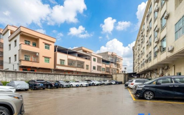 Ba Fang Featured Hotel