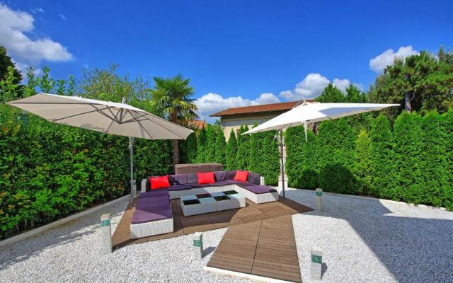 Villa Raffaela by PosarelliVillas