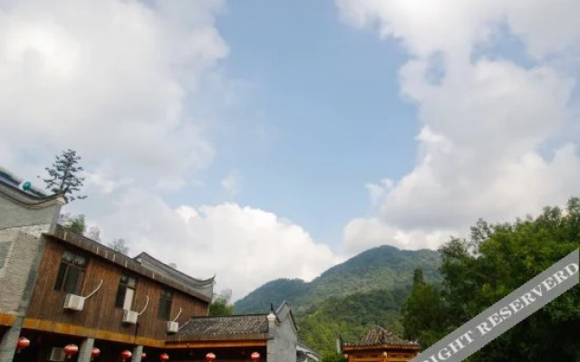 Tiantangzhai Laozhujia Farmhouse Inn