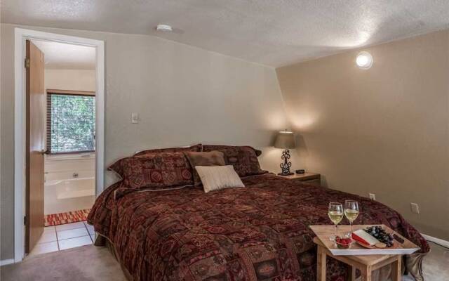 Alto Pines - Three Bedroom Cabin