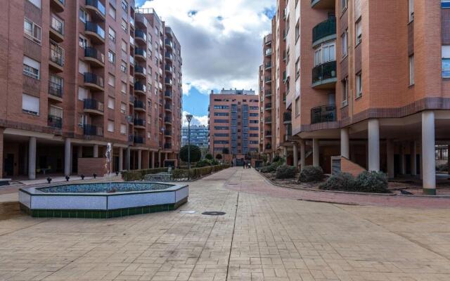 Valencia Flat Rental - Swim and Paddle