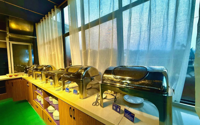 Mijng Qiyuan Minority Theme Hotel