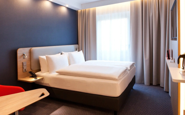 Holiday Inn Express Munich Olching by IHG