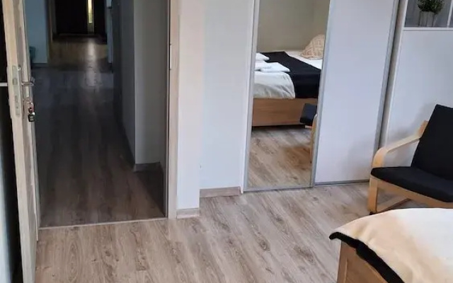 Apartment With a Swimming Pool in Stepniczka