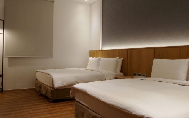Green Hotel