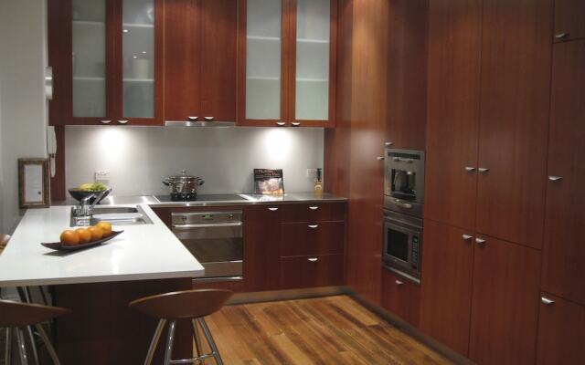 Roxburgh House Apartments