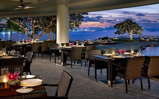 Dusit Thani Pattaya