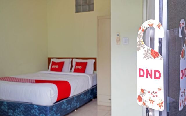 OYO 90836 Bartu Guesthouse