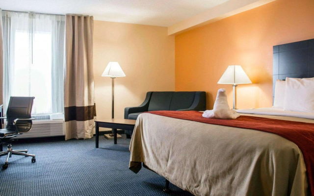 Comfort Inn International Dr.