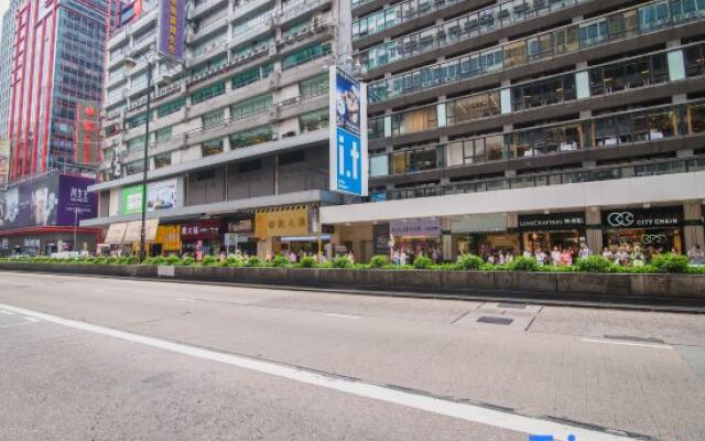WIDE EVER HOSTEL (Mongkok MTR Exit E1)