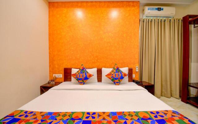 FabHotel Prime Grand Palace