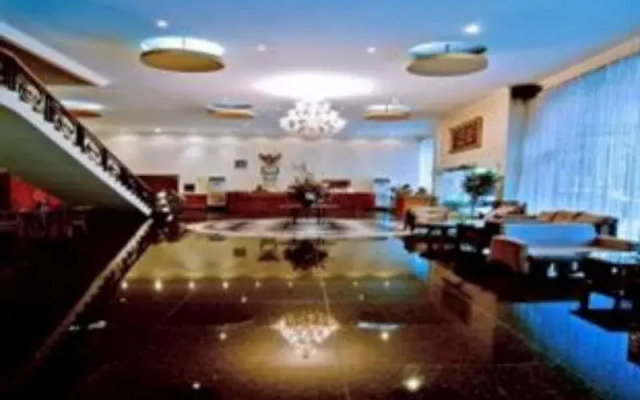 Hotel Royal Regal Surabaya