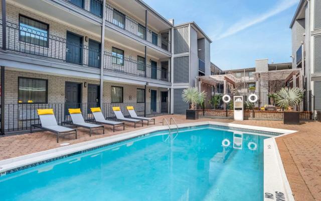 Country Inn & Suites by Radisson, Metairie (New Orleans), LA