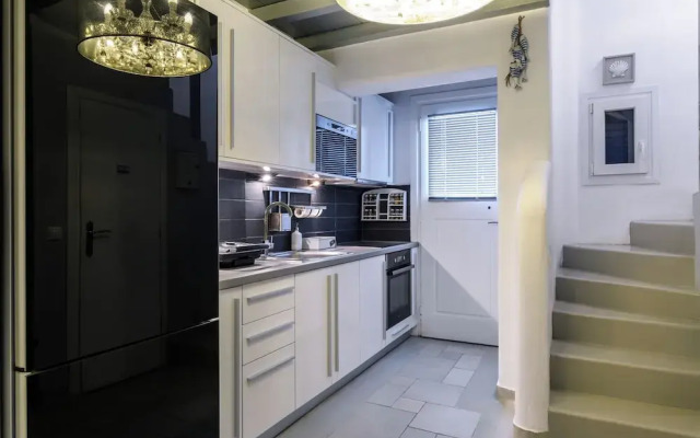 Phaedrus Living: Ornos Beach House Mykonos