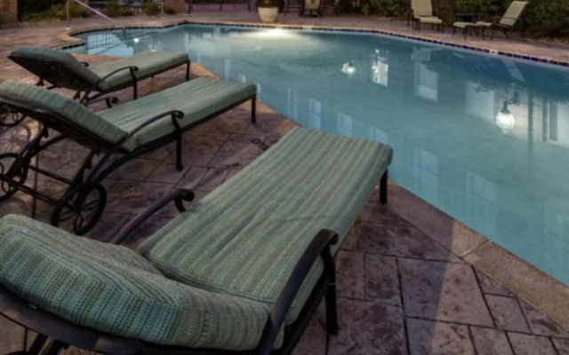 Carnegie Hotel & Spa