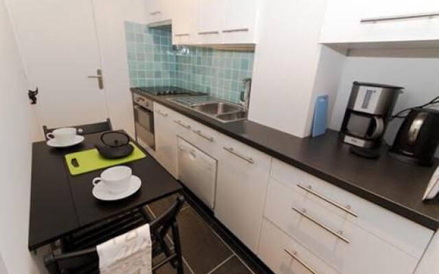 One Bedroom Apartment - rue des Martyrs - 314