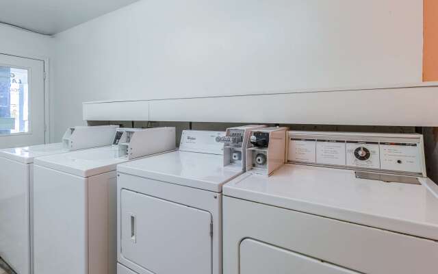 Motel 6 Beaverton, OR