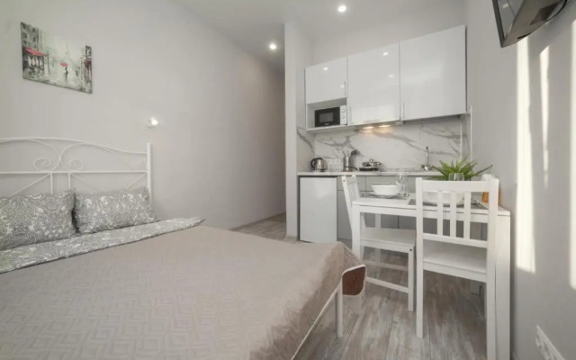 Санди на улице Бибиревская