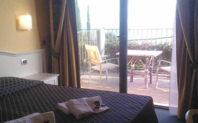 Riva Del Sole Moniga