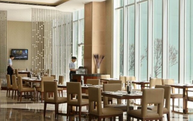 Tianjin Crown International Apartments