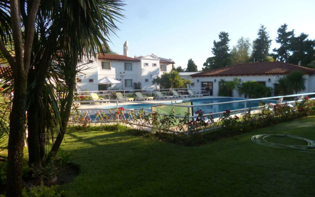 Hotel Garden House
