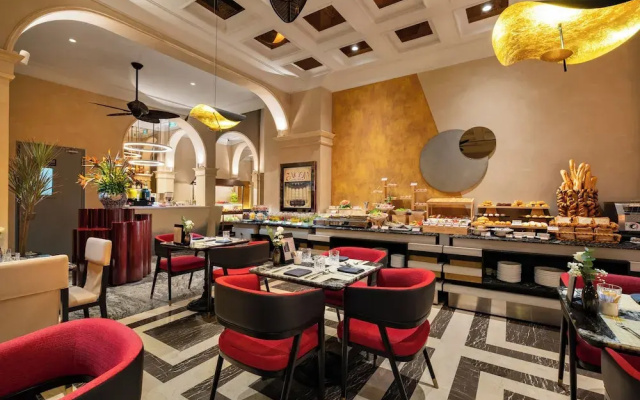 GRAND  du LAC Boutique Saigon