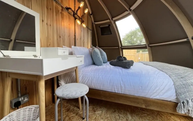 Sunrise Dome Tent