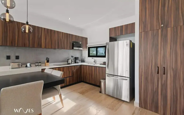 2 BR Apartment With Spacious Loft Close From Beach Zone