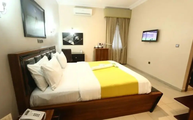 Cares Luxury Suites