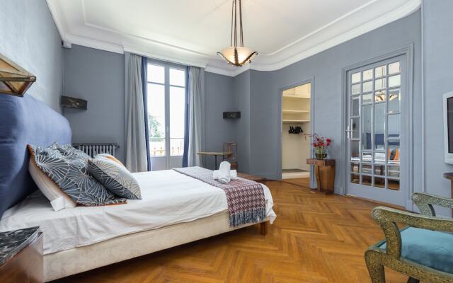 Ashley&parker - Palace Rotonde