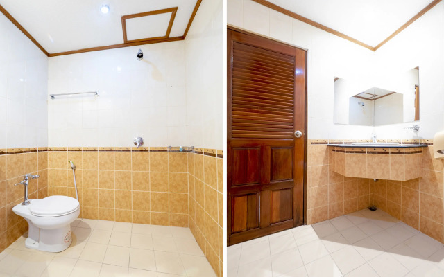 Punjabi Junction by OYO Rooms