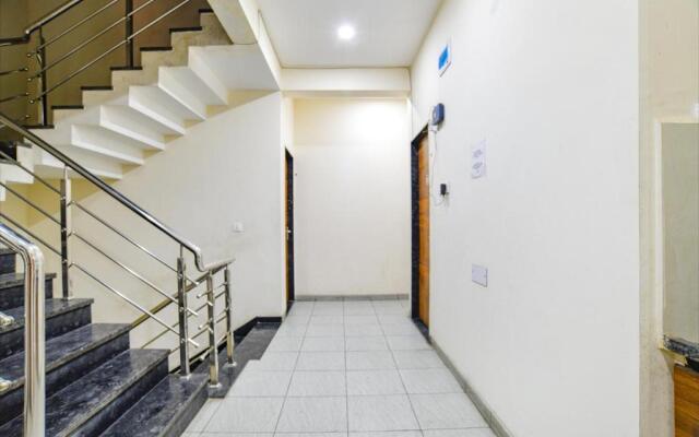 Hotel Blue Moon, Indore