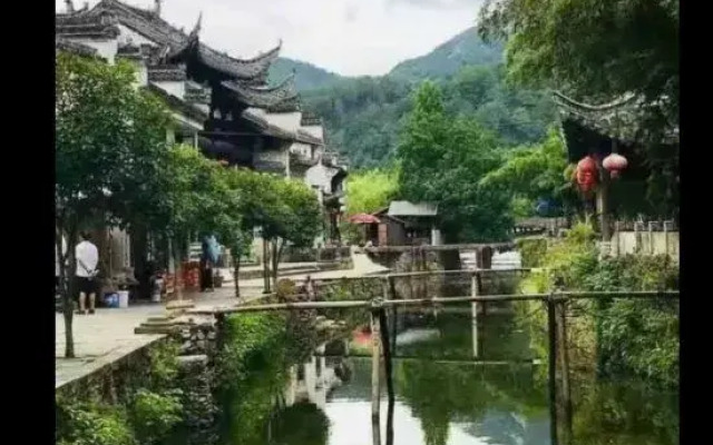 Jixi Longchuan Farm House